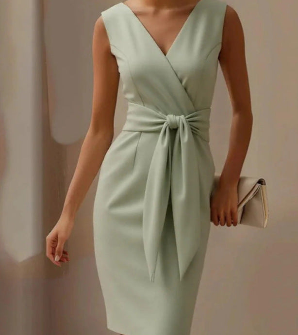 Women’s Elegant Bowknot Dress – Slim Sleeveless High Waist Office & Party Midi Dress
