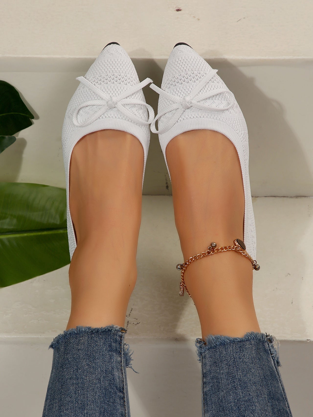 Women’s Bow Knitted Loafers – Pointed-Toe Flat Shoes Fashionable Flats